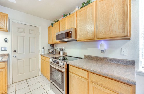 Pueblo West House | Mtn Views & Private Courtyard: Home in Pueblo West