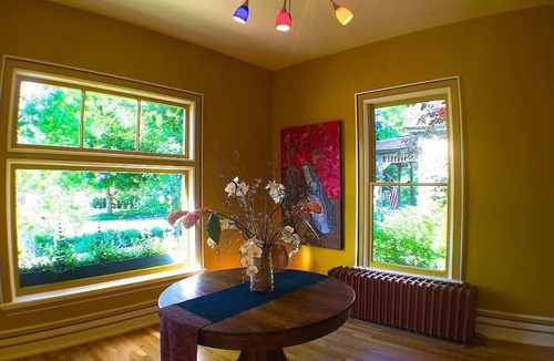 Whittier House | nArtist's Serene Mapleton Sanctuary