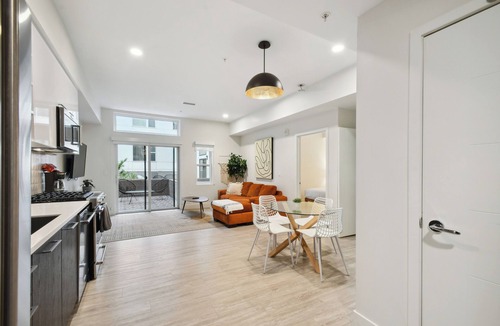 Highland Condo | Natural Influence | Espadin LoHi