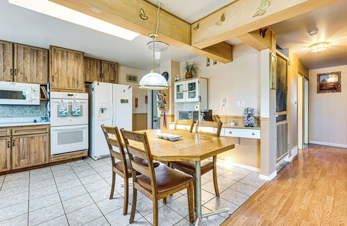 Northglenn House | Near Family-Friendly Attractions: Northglenn Home!