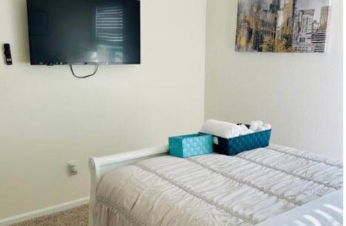 Aurora House | Nene’s Bnb