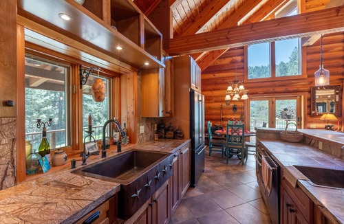 Bayfield House | Nestled in San Juan National Forest