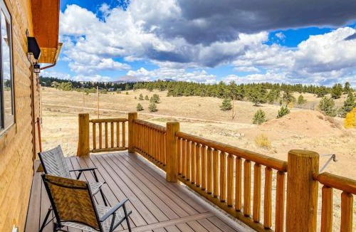 Hartsel House | New! Beautiful, Spacious Modern Home on a Large Acreage - Peaks & Prairies Retreat