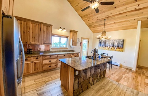 Hartsel Cabin | New! Beautiful & Spacious Modern Home on 8+ Acres - Peaks & Prairies Retreat