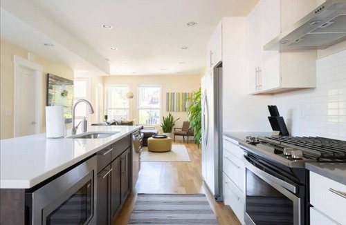 Sunnyside House | NEW BUILD Pet Friendly I Highlands I RiNo I Dwntwn