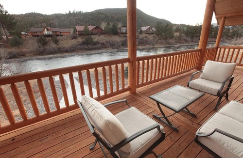South Fork House | New Build - South Fork Retreat with river view! 5 BR for 14!