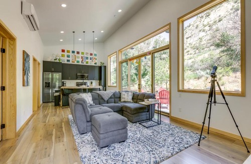 New Castle House | New Castle Getaway with Grill and Mountain Views!