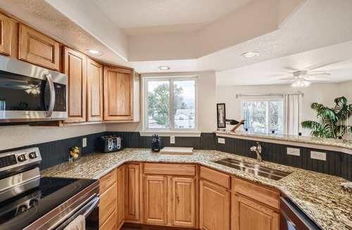 Colorado Springs Condo | New Centrally Located Home with AC on Historic Westside