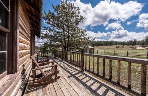 Lake George Ski Chalet | New! Historic Chalet in Colorado National Forest