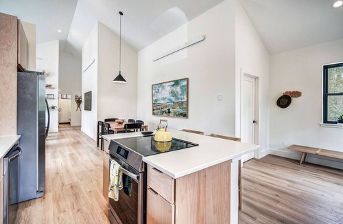 Fairplay Apartment | NEW Home | Firepit, 1-Acre Privacy, Pet-Friendly