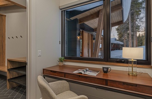 Blue River House | New Home, Modern Luxury | Blue Valley Chalet