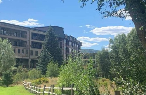 Edwards Condo | New List - “Pelican Peak” 3 bd Condo near Vail/BC
