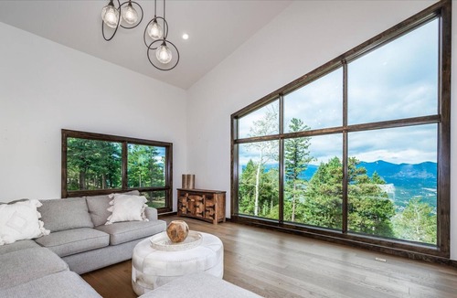 Evergreen House | NEW LISTING - $2MM Mountain Modern Oasis
