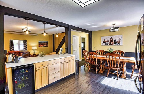 Leadville North House | New Listing 3bd "Woodsy Vibe" in Leadville