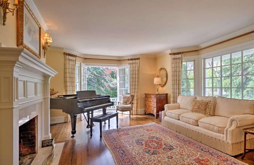 Broadmoor House | New Listing! Beautiful Broadmoor Estate - One block from the Broadmoor Resort