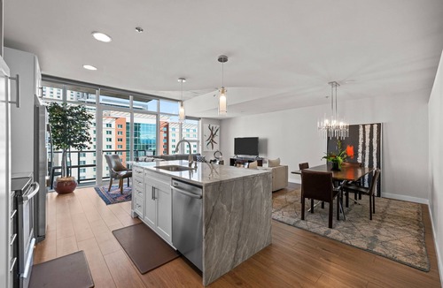 Downtown Denver Condo | New Listing! Downtown Living At Its Finest at The Spire - Executive Rental