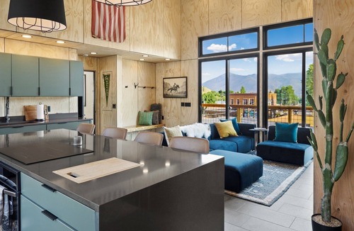 Creede Condo | New Listing! Luxury Uptown Loft and Studio Combo-Heart of Downtown Creede