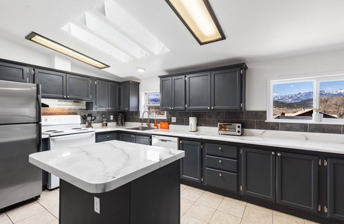 Ridgway House | New Listing! Minutes to Hot Springs | Stunning Mountain Views