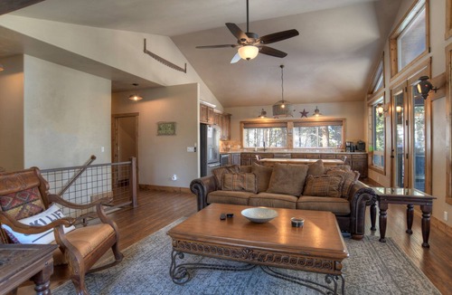 Pagosa Springs House | New Listing! Modern Rustic Mountain Interior- Near Hot Springs and Wolf Creek