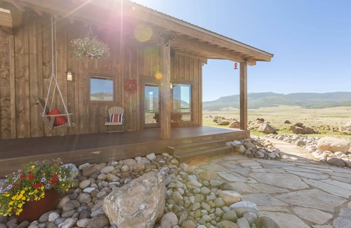 Creede Cabin | New listing! Newly constructed on 77 Acres of Solitude, Amazing Views & Hot Tub