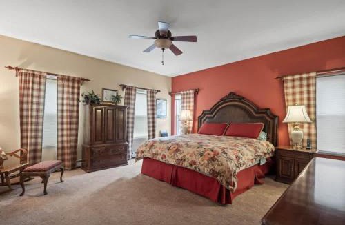 Leadville North House | New Listing Peaceful 4bd in the woods