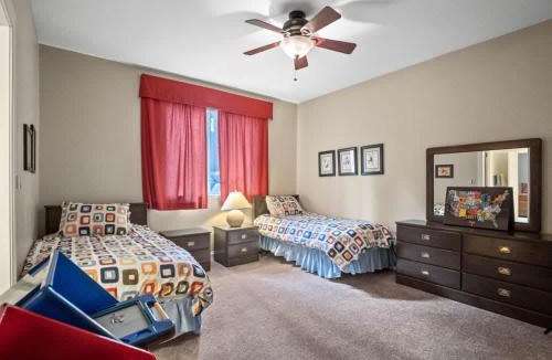 Leadville North House | New Listing Peaceful 4bd in the woods