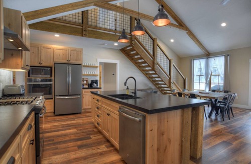 South Fork House | New Listing! Private Hot Tub-Overlooking River-Custom Built Mountain Retreat