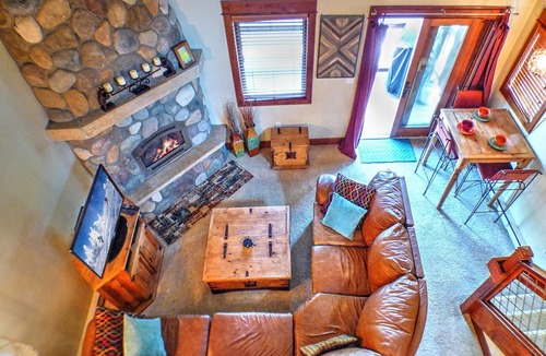Steamboat Springs Condo | ⭐️ New Listings ⭐️ Updated LOFT + Gas Fireplace