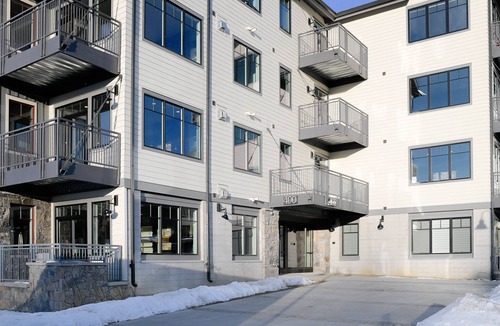 Winter Park Condo | New luxury condo in the heart of downtown Winter Park with everything you need!
