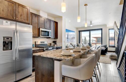 Winter Park House | New Luxury Villa 296 I Rooftop Hot Tub I Great Views I Best Price I FREE Adventures Daily