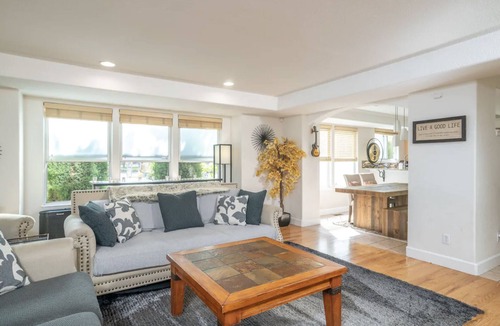 Curtis Park House | NEW! New Year’s Party Pad: Game Room, Theater Room, Hot Tub, 420 ok! Sleeps 20