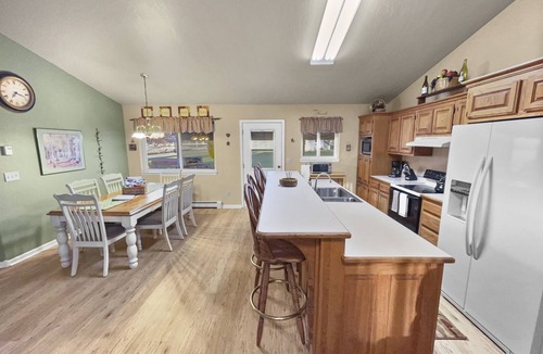Lazear House | NEW! Sweet Corn Homestead (3-Bedroom) - Pets Allowed