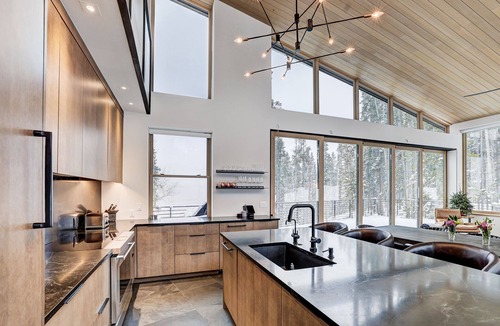 Blue River House | NEW The Overlook: Once-in-a-lifetime Views, Hot Tub, Seclusion + 3 miles to Breck