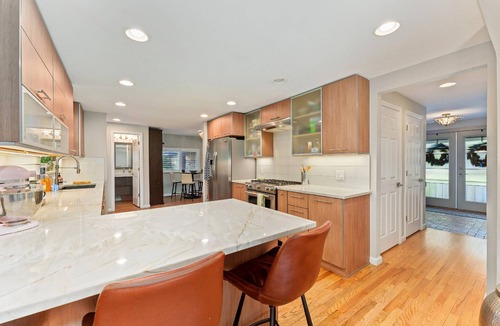 Southmoor Park House | New. The relaxing Denver Escape. Near DTC. Hot tub