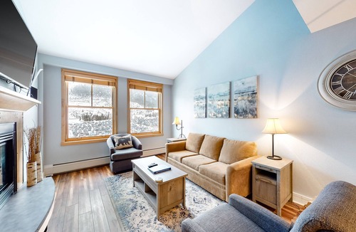 River Run Condo | Newly-Remodeled, Ski-In/Ski-Out Condo w/Shared Pool/Hot Tub/WiFi/Washer/Dryer