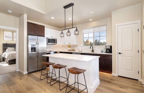 Silvercreek House | Newly remodeled slopeside ski-in/ski-out home