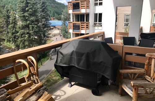 Vail Condo | NEWLY RENOVATED!-Mountainside Modern Penthouse Lodge-Lionshead Village Vail, Co