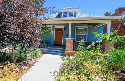 Washington Park West Apartment | Newly Updated! Private Basement Studio in Denver