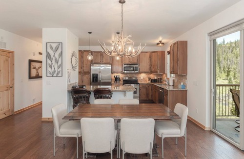 Winter Park Condo | Newly Updated TopFlr Views Of FootHills River Private Balcony Hideaway Park