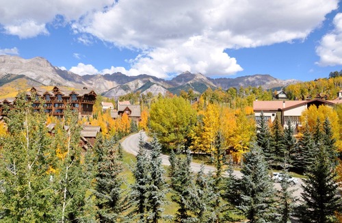 Mountain Village Apartment | Newly Updated Peaks Penthouse with Great Ski Access