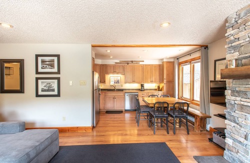 Copper Mountain Village Condo | Nice Ski-in/Walk-out condo, free wifi, & parking.