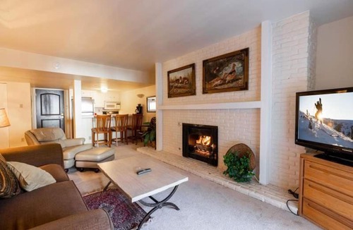 Vail Apartment | Nine Vail Road at Heart of Vail Village