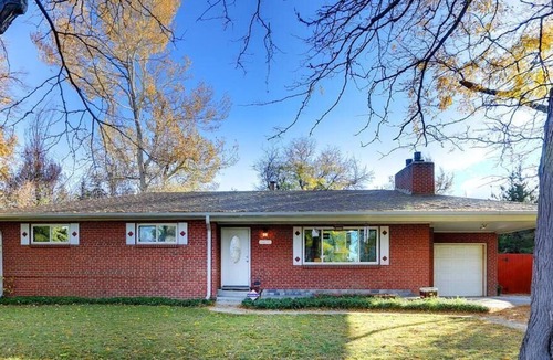 North Alameda House | O'Kane Park Retreat, Lakewood, CO