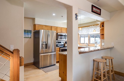 Steamboat Springs Condo | O1206 | Walk to Grocery Store | Free City Bus | Hot Tub