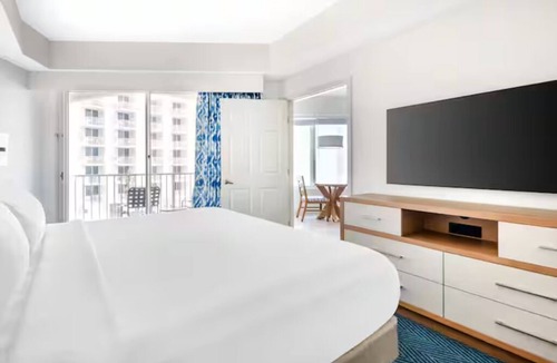 Seminole Park Hotel | Ocean 1BR Suite Steps from Boardwalk, Lagoon Fun & Local Dining