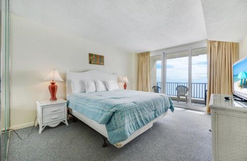 Almont House | Oceanfront Oasis 1003