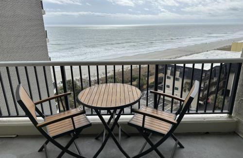 Almont House | Oceans Edge Escape