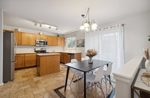 Westridge House | October Savings! 4bed 3bath Family Residence Near Large Park 25 min to Denver