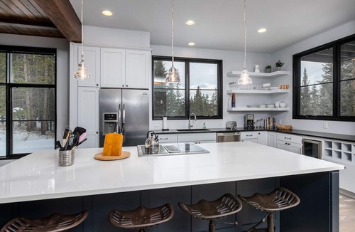 Breckenridge Park Estates House | Off Piste Place Home: Hot Tub, Nice Updates