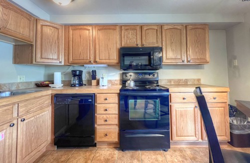 Crested Butte Condo | On Shuttle Route, Mountain Views! Great Rates, Pool & Hot Tub, Game Room!